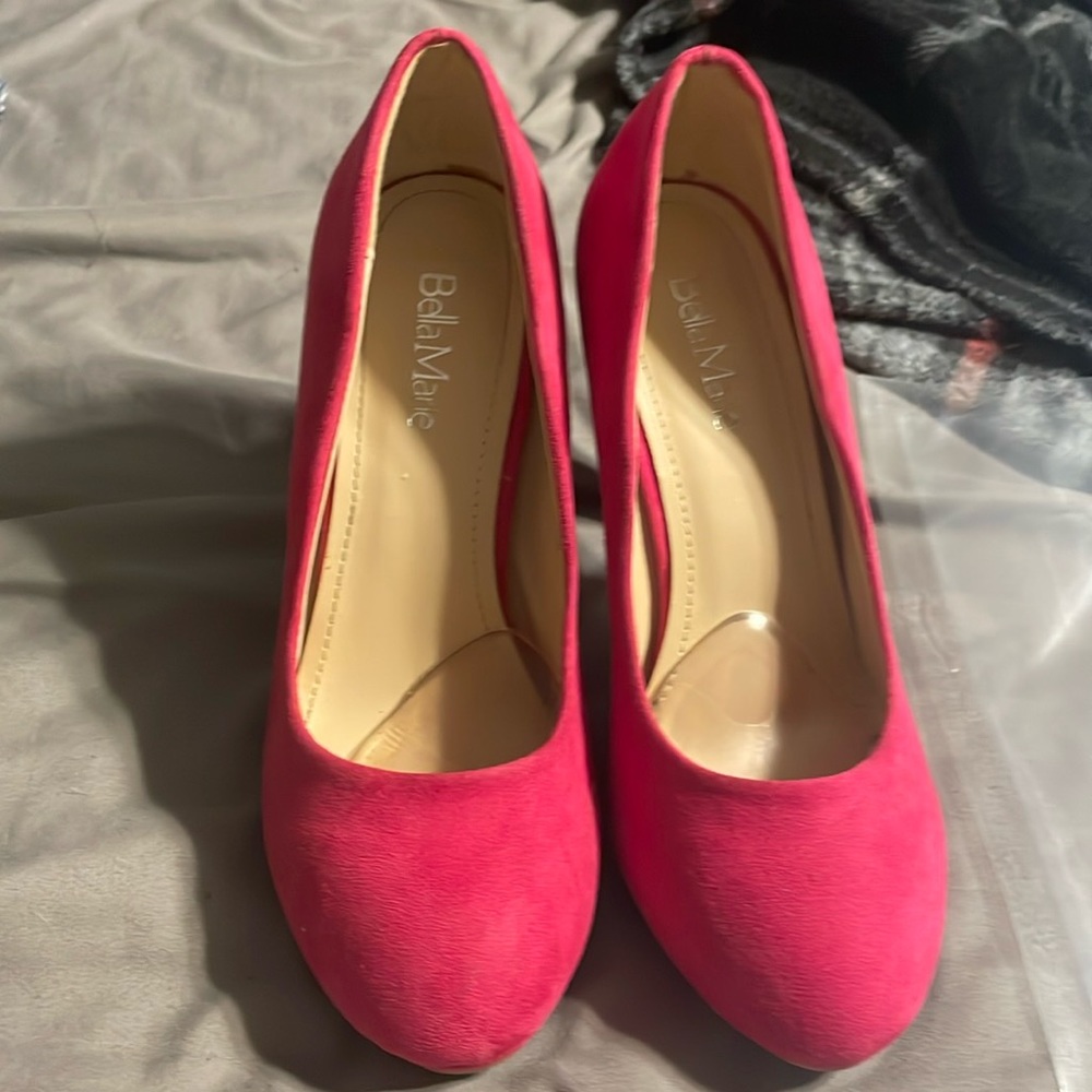 Pink heels